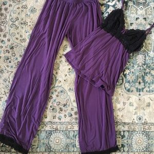 3/$30 ❤️ Adore Me lace trim pajama set